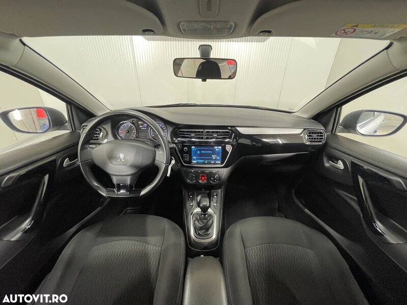 Peugeot 301