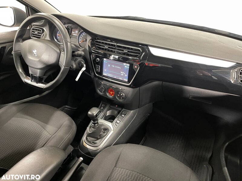 Peugeot 301