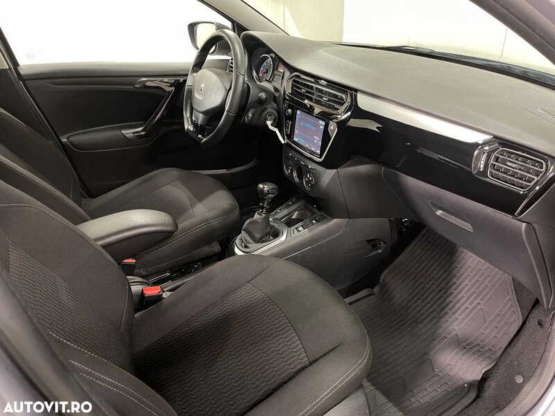 Peugeot 301